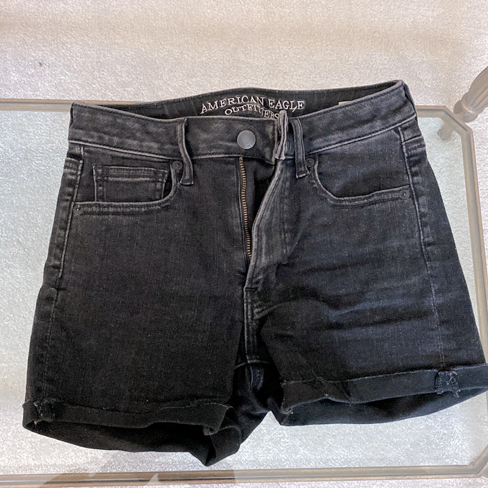 American Eagle size 0 black jean shorts